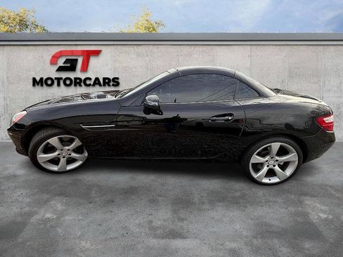 Used 2012 Mercedes-Benz SLK 350 w/ Premium I Pkg image 2