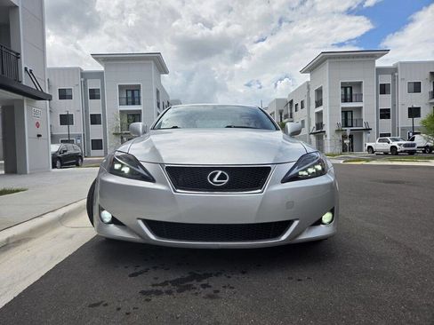 Used 2008 Lexus IS 250 image 2