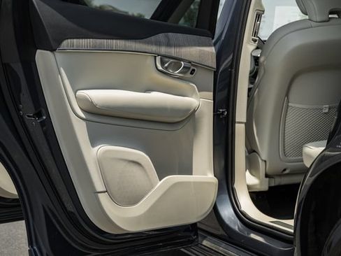 Certified 2024 Volvo XC90 B6 Plus w/ Protection Package Premier AWD/4WD image 35