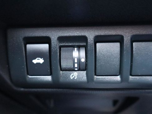 Used 2020 Subaru Legacy w/ Alloy Wheel Package image 19