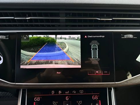 Used 2020 Audi Q8 Premium AWD/4WD image 17