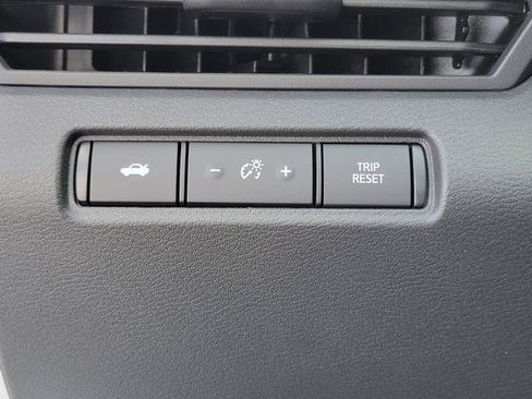 New 2026 Nissan Altima 2.5 SR w/ SR Premium Package FWD image 14