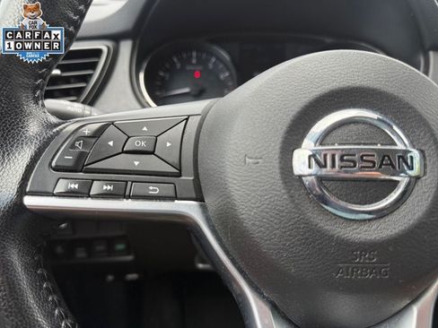 Certified 2022 Nissan Rogue Sport SV w/ Technology Package AWD/4WD image 25