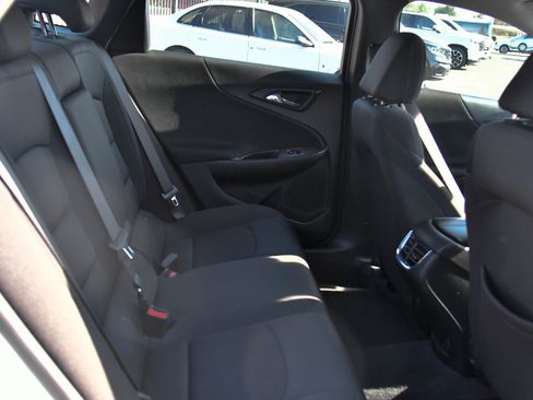 Used 2024 Chevrolet Malibu LT FWD image 37