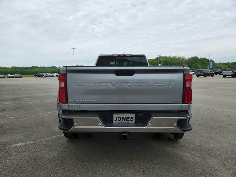 New 2026 Chevrolet Silverado 3500 LT w/ Safety Package AWD/4WD image 7