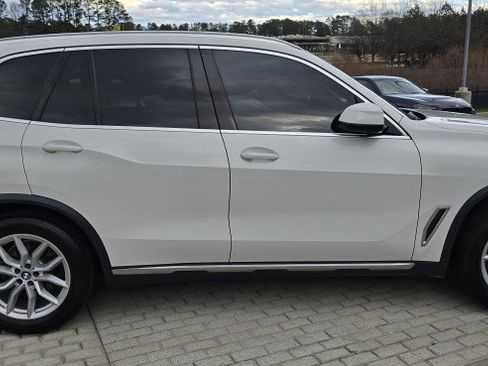 Used 2020 BMW X5 xDrive40i w/ Executive Package image 5