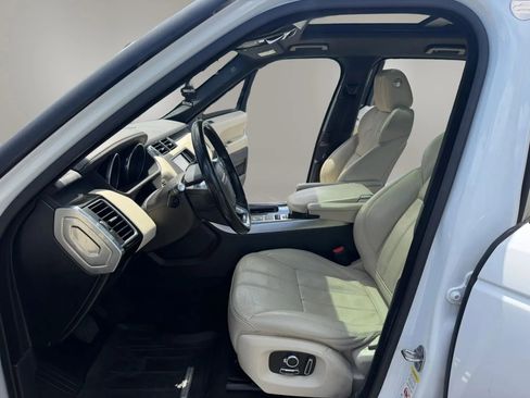 Used 2016 Land Rover Range Rover Sport HSE image 12