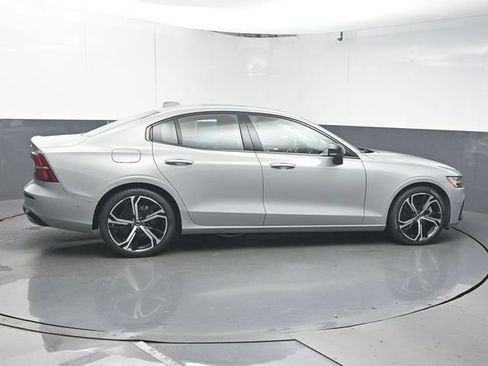 Used 2024 Volvo S60 B5 Plus w/ Protection Package Premier FWD image 8