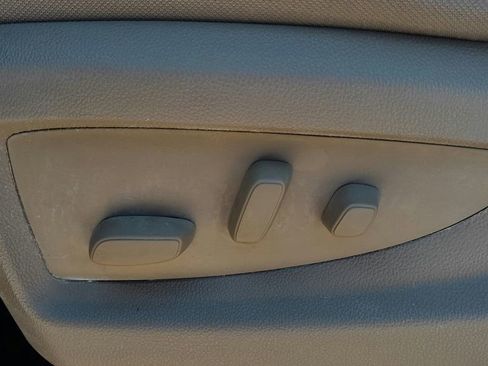 Used 2017 Chevrolet Silverado 1500 LT w/ All Star Edition image 18