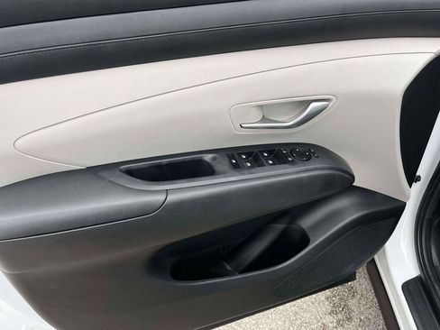 Used 2025 Hyundai Tucson SEL FWD image 13