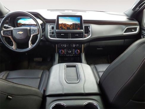 Used 2023 Chevrolet Tahoe High Country image 11