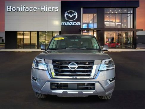 Used 2023 Nissan Armada SV image 2