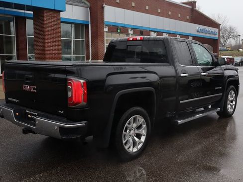 Used 2017 GMC Sierra 1500 SLT w/ SLT Premium Package image 37