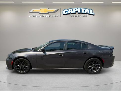 Used 2023 Dodge Charger R/T w/ Blacktop Package RWD image 2