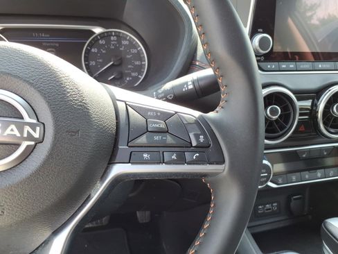 Used 2025 Nissan Sentra SR w/ Midnight Edition FWD image 14