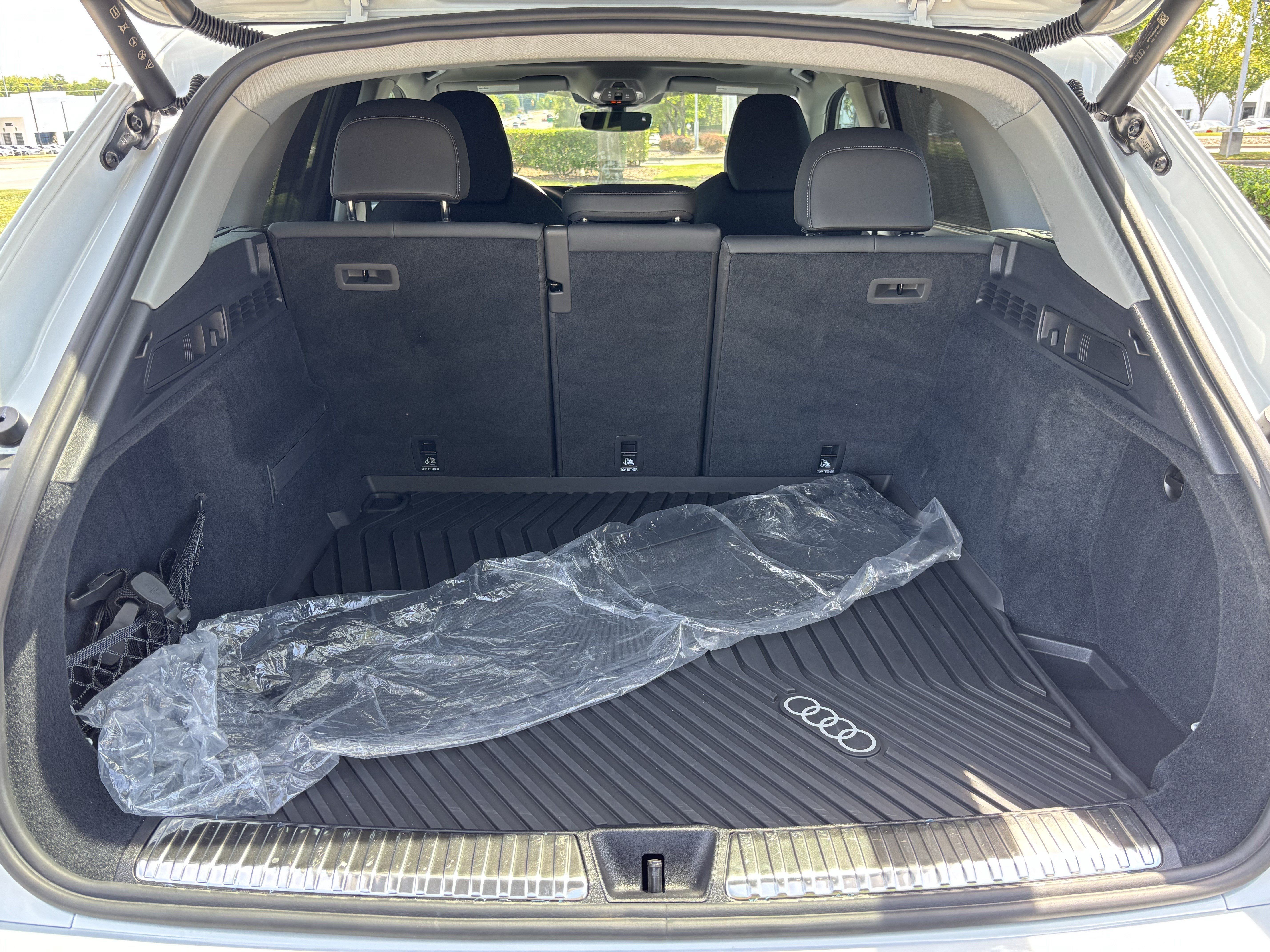 Certified 2025 Audi Q5 Premium AWD/4WD image 34