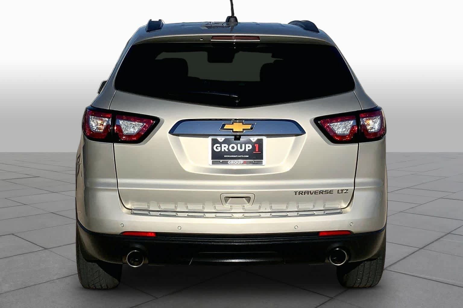 Used 2016 Chevrolet Traverse LTZ FWD image 5