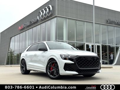 New 2025 Audi RS Q8 performance