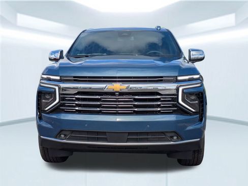 New 2025 Chevrolet Suburban Premier w/ Sun And Tow Package image 10