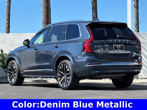 Certified 2025 Volvo XC90 B6 Plus image 3