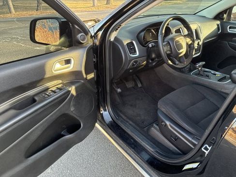 Used 2019 Dodge Durango SXT image 19