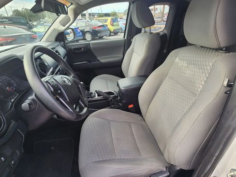 Used 2021 Toyota Tacoma SR image 11