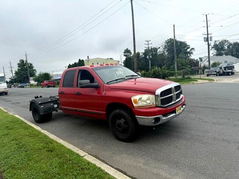 Used 2006 Dodge Ram 3500 Truck SLT image 5