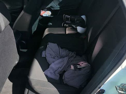 Used 2018 Honda Civic EX image 6