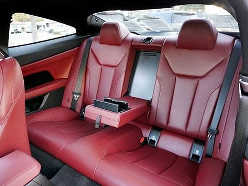 Used 2023 BMW 430i Coupe w/ M Sport Package image 17