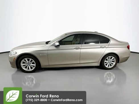 Used 2015 BMW 528i Sedan RWD image 4