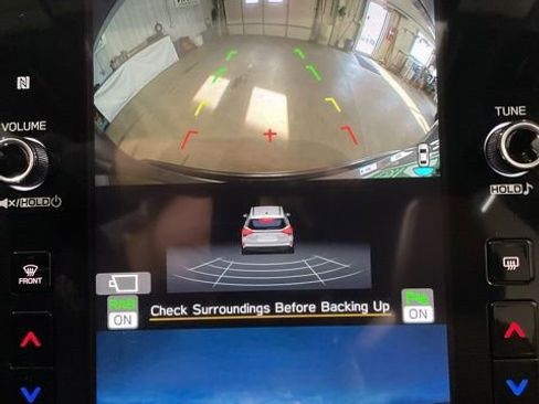 Used 2025 Subaru Forester Touring w/ Popular Package - Touring image 23