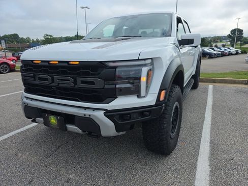 Used 2024 Ford F150 Raptor AWD/4WD image 3