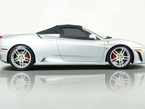 Used 2005 Ferrari F430 Spider image 6