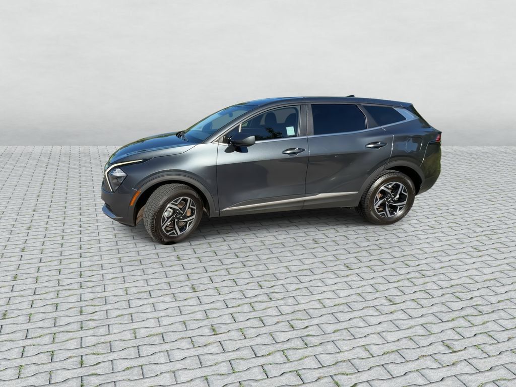 Used 2023 Kia Sportage LX AWD/4WD image 5