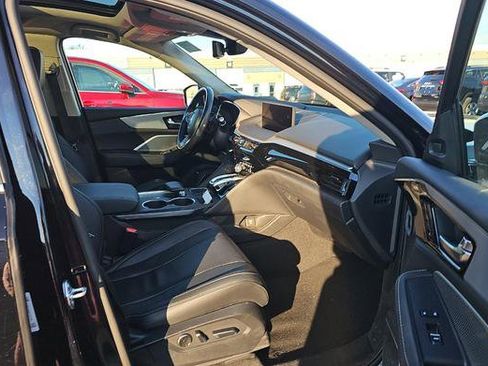 Used 2023 Acura MDX SH-AWD w/ Technology Package image 9
