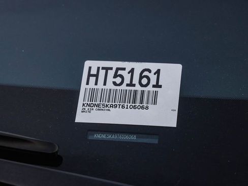 Used 2026 Kia Carnival SX image 30