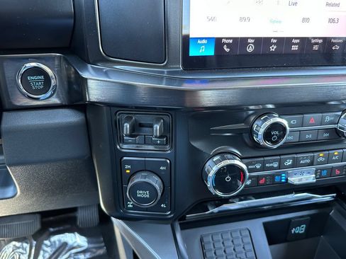 New 2026 Ford F250 Lariat w/ Black Appearance Package AWD/4WD image 30
