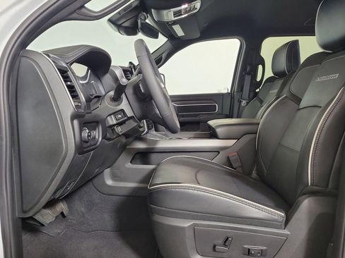 Used 2025 RAM 2500 Laramie image 12