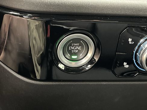 Certified 2024 GMC Sierra 1500 Elevation AWD/4WD image 23