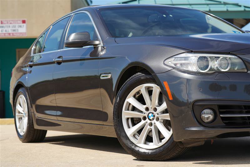 Used 2016 BMW 528i xDrive Sedan AWD/4WD image 13