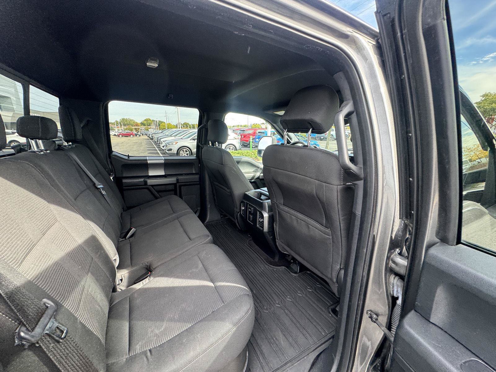 Used 2016 Ford F150 XLT w/ Equipment Group 302A Luxury AWD/4WD image 17