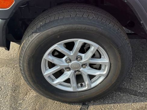 Certified 2023 Jeep Wrangler Sport S image 10