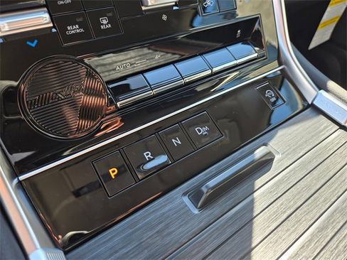 New 2025 Nissan Armada SV image 24