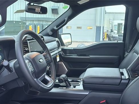 New 2026 Ford F150 Lariat w/ Equipment Group 502A High image 25