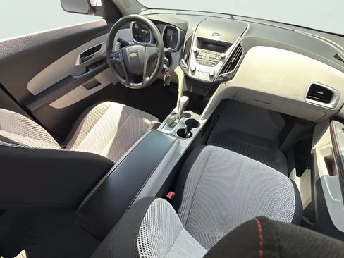 Used 2010 Chevrolet Equinox LT AWD/4WD image 8