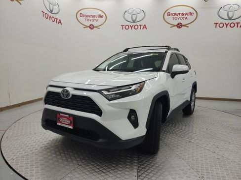 Used 2025 Toyota RAV4 XLE Premium FWD image 2
