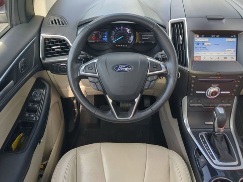 Used 2018 Ford Edge Titanium w/ Equipment Group 301A image 23