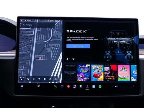 Used 2021 Tesla Model S Plaid AWD/4WD image 7