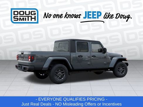 New 2026 Jeep Gladiator Sport image 4