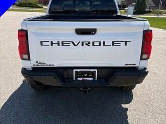 New 2026 Chevrolet Colorado ZR2 w/ Technology Package AWD/4WD video 4